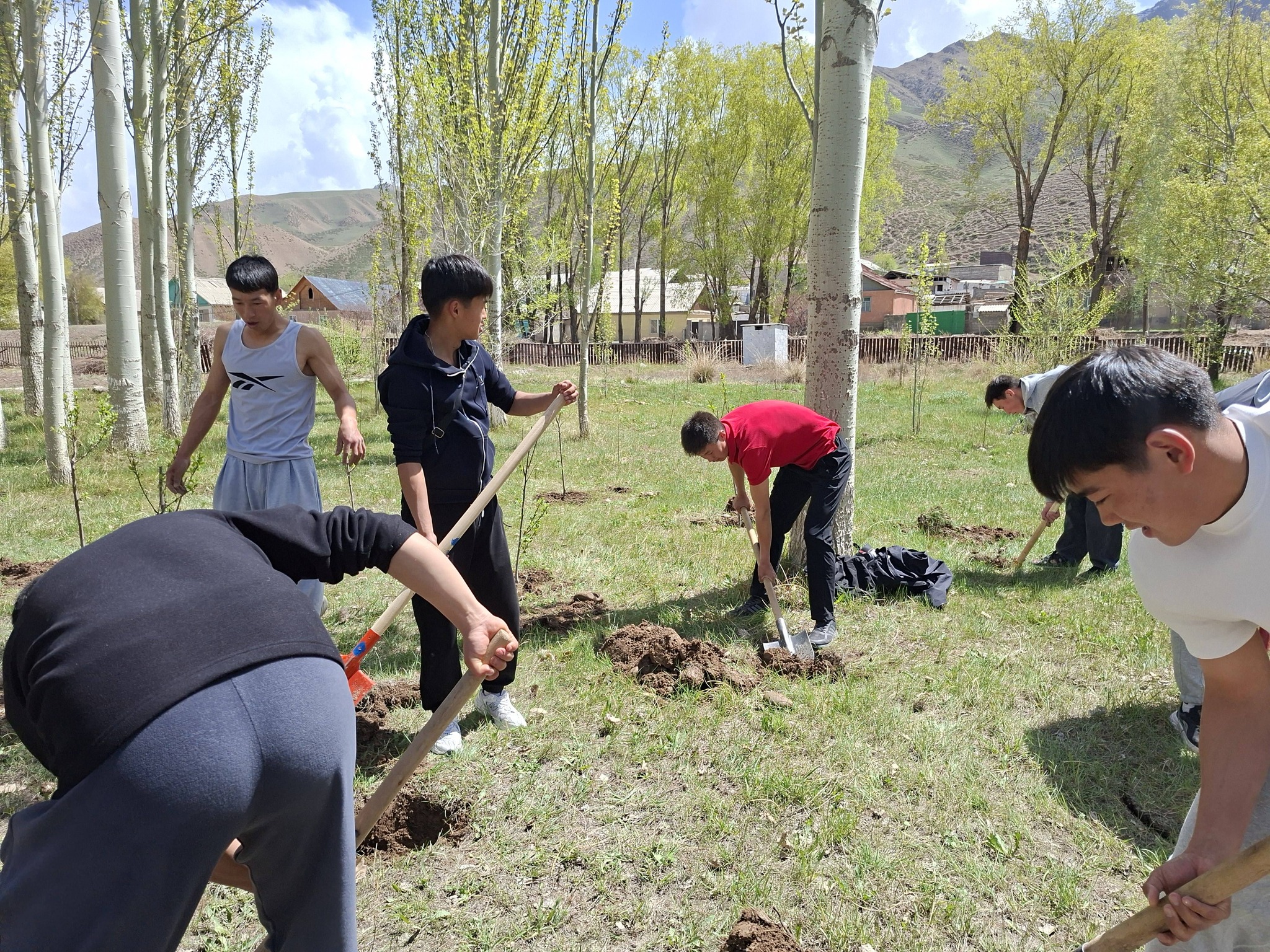 684689865_1635683704378141_3470982181644743158_n